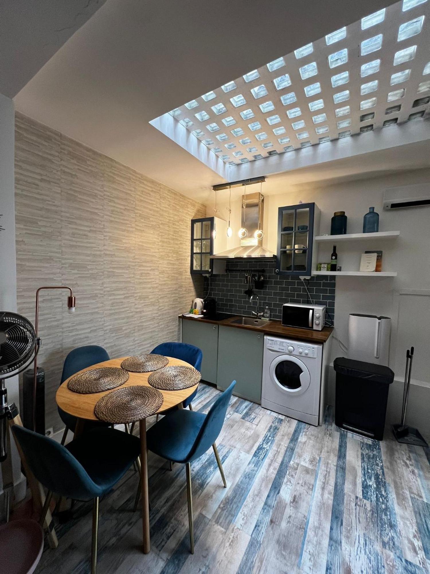 Joli 2 Pieces Proche Marais Apartment Paris Bagian luar foto